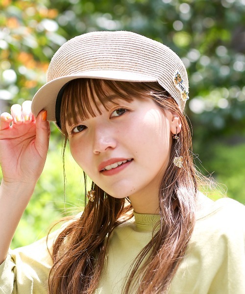 チチカカ(チチカカ)の「ワッペン付きキャスケット(キャスケット・レディース・ベージュ/ブラック/ブルー・FREE)」の4枚目の写真