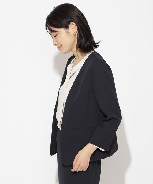 NATURAL BEAUTY BASIC（ナチュラルビューティーベーシック）の「[洗える]ポリエステルドビーＳＥＴＵＰ　ジャケット（ノーカラージャケット・レディース・ベージュ/グレー/ネイビー・LARGE/X-LARGE/X-SMALL/SMALL/MEDIUM）」の18枚目の写真