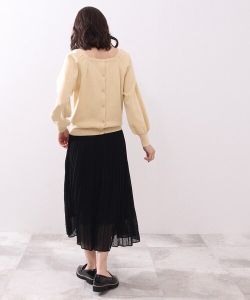 DRESKIP(ドレスキップ)の「◆前後2WAY スクエアネックニットプルオーバー(ニット/セーター・レディース・ブラック/オフホワイト/ライトグリーン/ピンク系・02/03/04)」の10枚目の写真