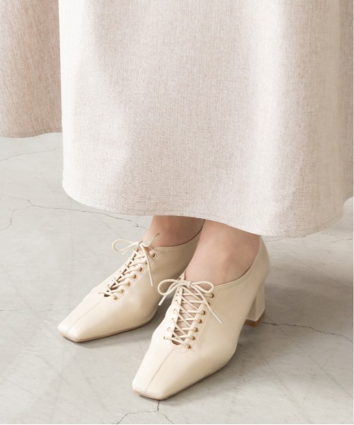 RANDA（ランダ）の「ソフト レースアップヒールシューズ（ドレスシューズ・レディース・アイボリー/グレイッシュベージュ/ベージュ・S/M/L/LL）」の4枚目の写真