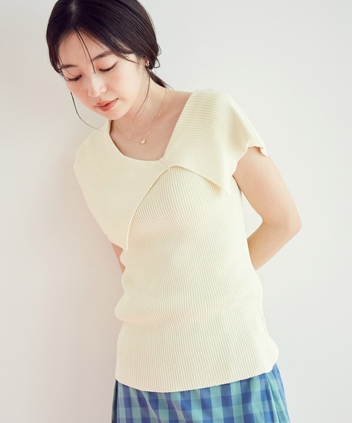 【美品】ADORE グリーン アシンメトリー ノースリーブニット セール】アシンメトリービッグカラーノースリーブニット