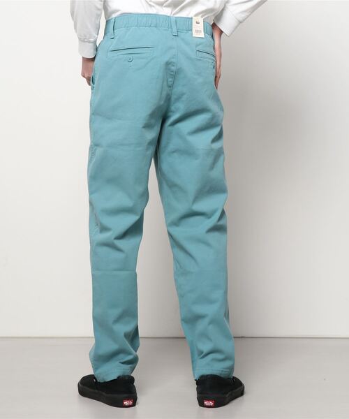 Levi's（リーバイス）の「XXCHINO イージー テーパー II BRITTANY BLUE（チノパンツ・メンズ・ブルー・S/M/L/XL）」の2枚目の写真