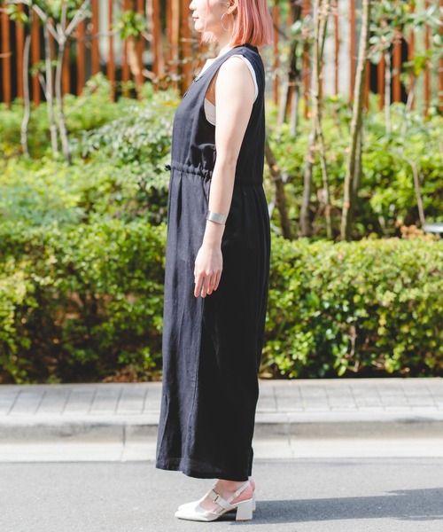 Wordtrobe（ワードトローブ）の「【wordtrobe】レーヨンフレックス ノースリーブ オールインワン サロペット（サロペット/オーバーオール・レディース・ライトグレー/グリーン/ブラック/ブラウン・FREE）」の13枚目の写真