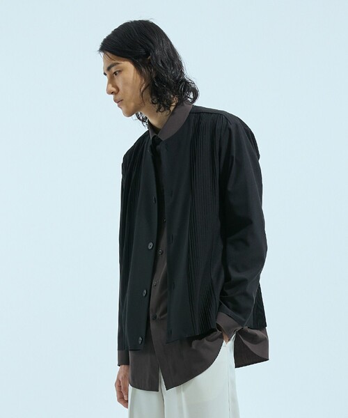 UNITED TOKYO（ユナイテッドトウキョウ）の「サイドプリーツノーカラーBL（ブルゾン・メンズ・ブラック/グレー・1/2）」の6枚目の写真