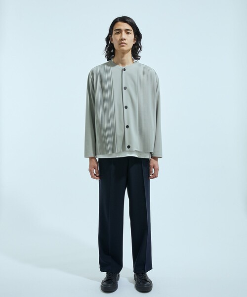 UNITED TOKYO（ユナイテッドトウキョウ）の「サイドプリーツノーカラーBL（ブルゾン・メンズ・ブラック/グレー・1/2）」の13枚目の写真