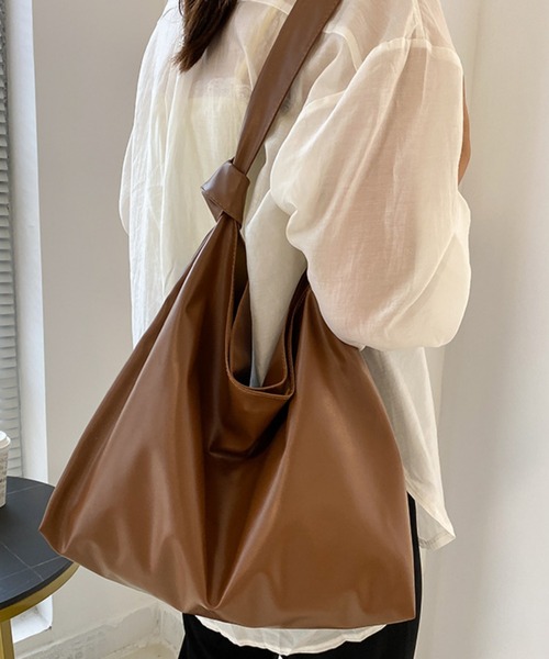 STYLEBLOCK（スタイルブロック）の「PUレザーシンプルショルダーバッグ（ショルダーバッグ・レディース・カーキ/ホワイト/ブラウン/ブラック・FREE）」の16枚目の写真