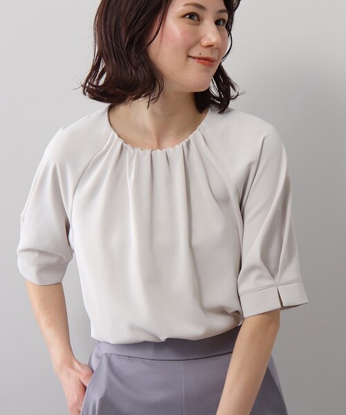 SOUP（スープ）の「◆さらっときれい見え/サテンタックスリーブブラウス（シャツ/ブラウス・レディース・ライトパープル/ライトグリーン/ナチュラル/サックスブルー/レモンイエロー・13/09/15 /11）」の2枚目の写真