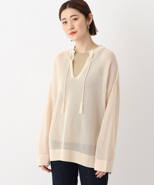 OPAQUE.CLIP(オペークドットクリップ)の「◆透かし編み スキッパーネックニット(ニット/セーター・レディース・オフホワイト/ブラック/ブルー/オレンジ系その他5・00)」の10枚目の写真