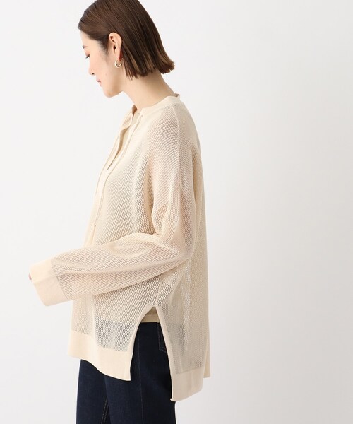 OPAQUE.CLIP(オペークドットクリップ)の「◆透かし編み スキッパーネックニット(ニット/セーター・レディース・オフホワイト/ブラック/ブルー/オレンジ系その他5・00)」の18枚目の写真