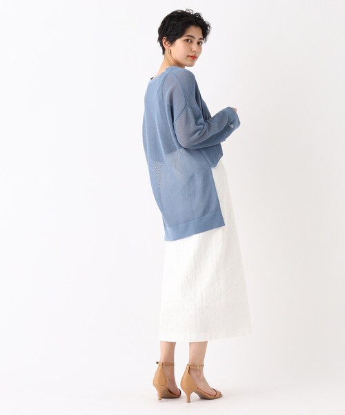 OPAQUE.CLIP(オペークドットクリップ)の「◆透かし編み スキッパーネックニット(ニット/セーター・レディース・オフホワイト/ブラック/ブルー/オレンジ系その他5・00)」の15枚目の写真