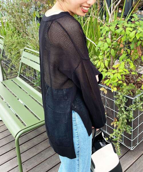 OPAQUE.CLIP(オペークドットクリップ)の「◆透かし編み スキッパーネックニット(ニット/セーター・レディース・オフホワイト/ブラック/ブルー/オレンジ系その他5・00)」の20枚目の写真