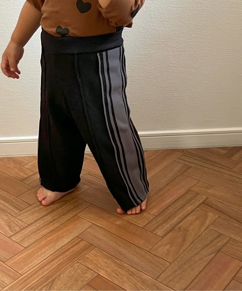 SANSeLF（サンセルフ）の「キッズラインカラージャージパンツ sank22s004【SANSeLF】（その他パンツ・キッズ・ブラック/ピンク・M/S）」の6枚目の写真