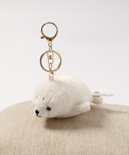 repipi armario（レピピ アルマリオ）の「イニシャルアザラシ