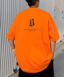 アルファベットレタリングTシャツ