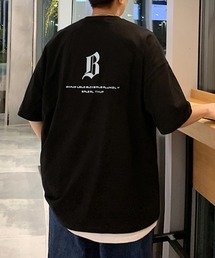 アルファベットレタリングTシャツ