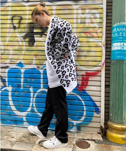 Candy Stripper（キャンディストリッパー）の「DISTORTED SMILE TRACK パンツ（その他パンツ・レディース・ブラック/パープル/ライトブルー・2）」の17枚目の写真