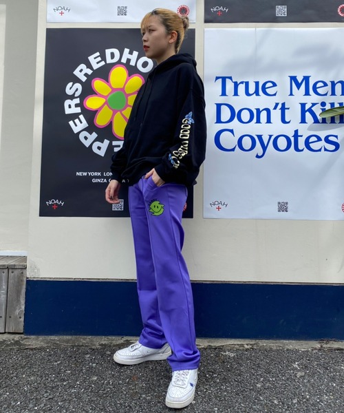 Candy Stripper（キャンディストリッパー）の「DISTORTED SMILE TRACK パンツ（その他パンツ・レディース・ブラック/パープル/ライトブルー・2）」の19枚目の写真