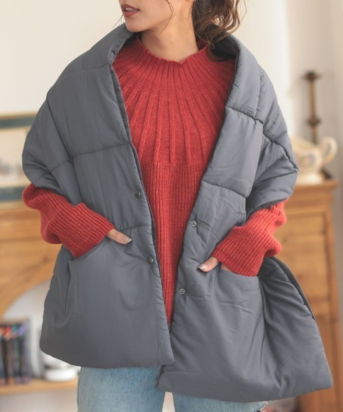 DONOBAN（ドノバン）の「つつみ込むライトストール（ストール/ショール・レディース・ベージュ/チャコール/ネイビー・F）」の2枚目の写真