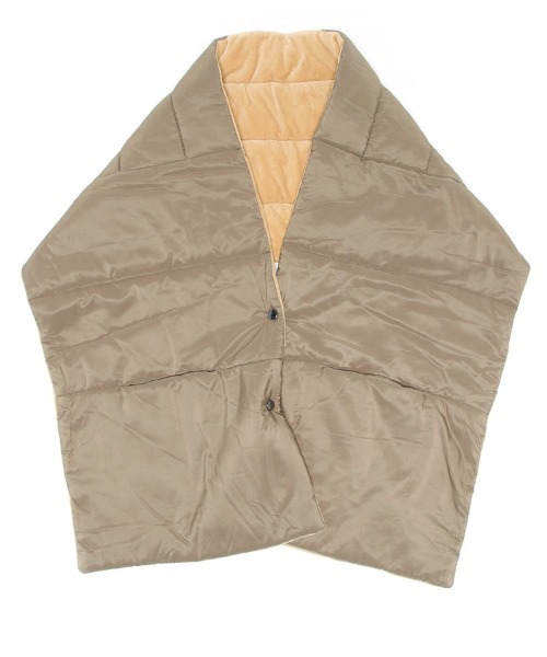 DONOBAN（ドノバン）の「つつみ込むライトストール（ストール/ショール・レディース・ベージュ/チャコール/ネイビー・F）」の14枚目の写真