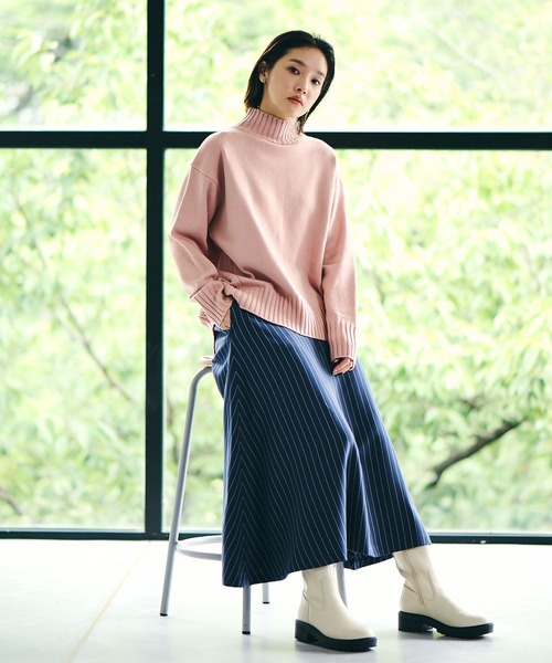 VIS（ビス）の「【洗える】ボーダー＆無地バックスリットニット【sustainable】（ニット/セーター・レディース・ブラック/オフホワイト/サックスブルー/ピンク/オレンジ/ホワイト系その他5/ブラック系その他/ラベンダー/グレー系その他/ネイビー・S/M）」の22枚目の写真