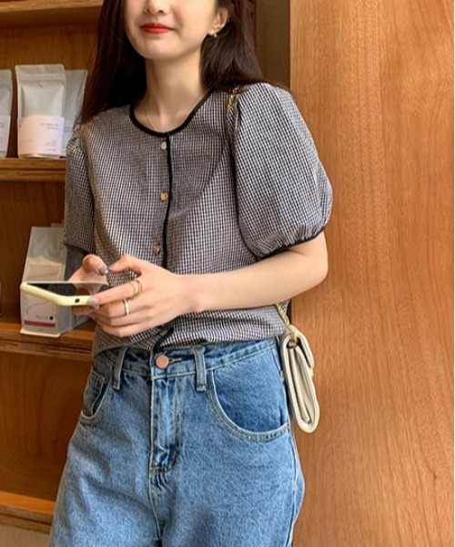 ibeul_(イベール)の「チェックパフスリーブトップス(Tシャツ/カットソー・レディース・ネイビー/ブラック・M/L)」の19枚目の写真
