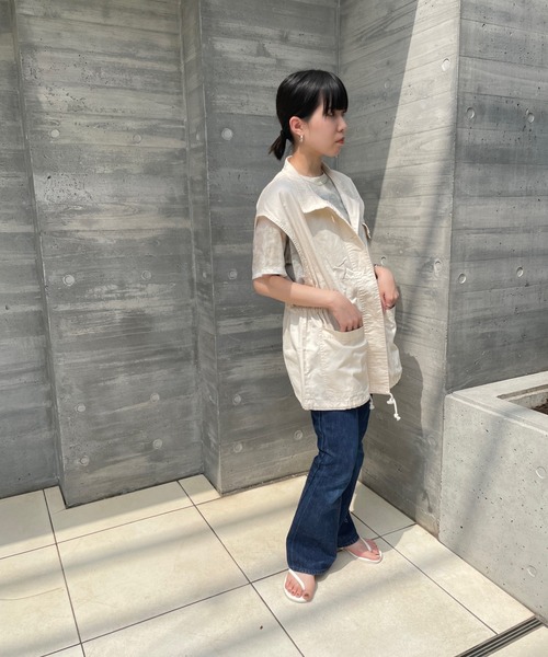 DuKKah（デュカ）の「Dukkah/【低身長向け】ミリタリーベスト（ベスト・レディース・ブラック/カーキ/アイボリー・FREE）」の6枚目の写真