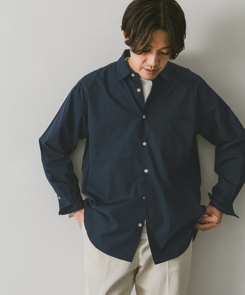 URBAN RESEARCH DOORS(アーバンリサーチドアーズ)の「コットンポプリンレギュラーカラーシャツ(シャツ/ブラウス・メンズ・グレー/ネイビー/バーガンディー・MEDIUM/LARGE)」の12枚目の写真