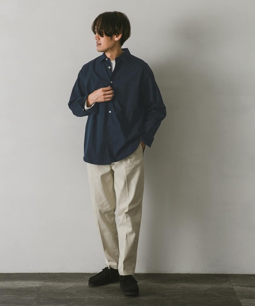 URBAN RESEARCH DOORS(アーバンリサーチドアーズ)の「コットンポプリンレギュラーカラーシャツ(シャツ/ブラウス・メンズ・グレー/ネイビー/バーガンディー・MEDIUM/LARGE)」の16枚目の写真