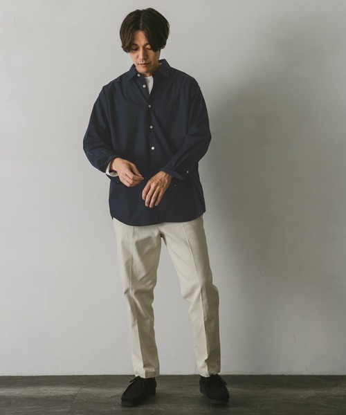 URBAN RESEARCH DOORS(アーバンリサーチドアーズ)の「コットンポプリンレギュラーカラーシャツ(シャツ/ブラウス・メンズ・グレー/ネイビー/バーガンディー・MEDIUM/LARGE)」の17枚目の写真