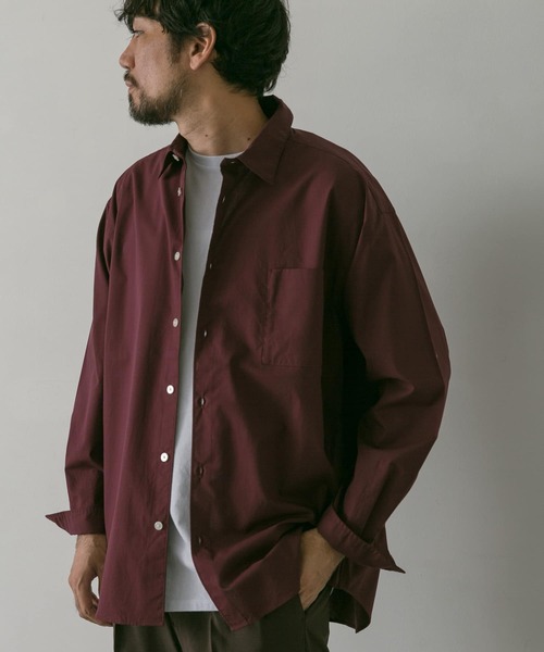 URBAN RESEARCH DOORS(アーバンリサーチドアーズ)の「コットンポプリンレギュラーカラーシャツ(シャツ/ブラウス・メンズ・グレー/ネイビー/バーガンディー・MEDIUM/LARGE)」の22枚目の写真