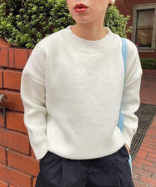 GIMME GIMME(ギミーギミー)の「ベーシックセーター gimw22a003(ニット/セーター・レディース・ホワイト/グレー・FREE)」の1枚目の写真