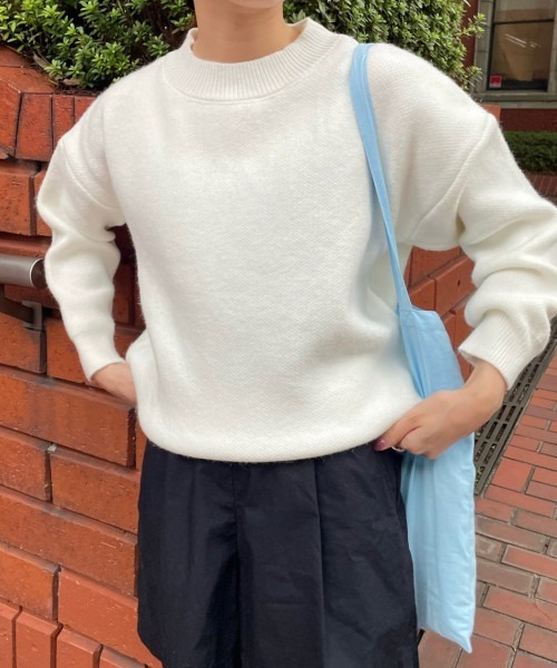 GIMME GIMME(ギミーギミー)の「ベーシックセーター gimw22a003(ニット/セーター・レディース・ホワイト/グレー・FREE)」の13枚目の写真