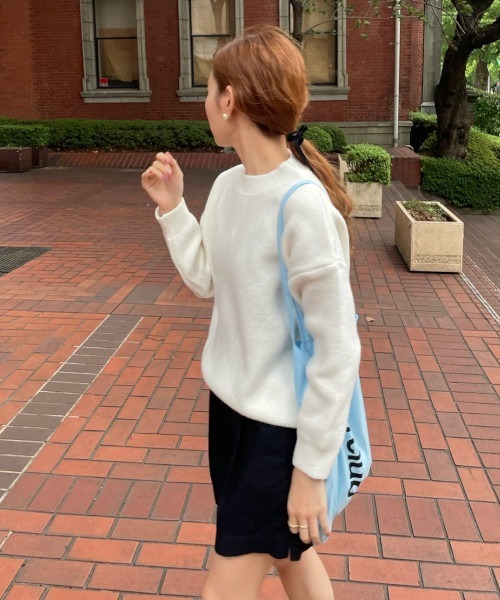 GIMME GIMME(ギミーギミー)の「ベーシックセーター gimw22a003(ニット/セーター・レディース・ホワイト/グレー・FREE)」の19枚目の写真