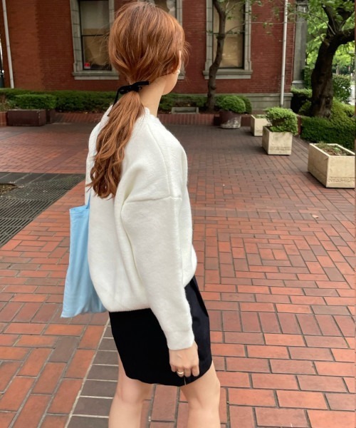 GIMME GIMME(ギミーギミー)の「ベーシックセーター gimw22a003(ニット/セーター・レディース・ホワイト/グレー・FREE)」の22枚目の写真