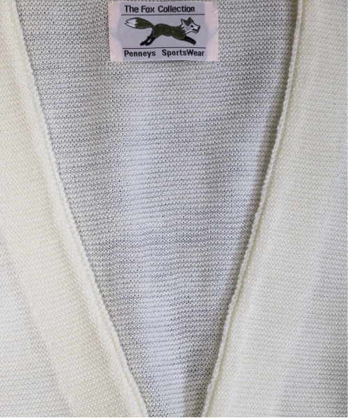 PENNEYS(ぺニーズ)の「PENNEY'S/ペニーズ THE FOX CARDIGAN フォックスカーディガン(ユニセックス)(カーディガン/ボレロ・メンズ・ライトグリーン/ホワイト/ネイビー/ブラック/グリーン/レッド系/マスタード/ブルー系/グリーン系/ベージュ系・LARGE/MEDIUM/SMALL/X-SMALL)」の20枚目の写真