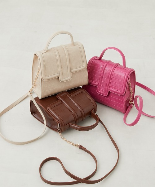 OLIVE des OLIVE（オリーブデオリーブ）の「エンボストリミングバッグ（ショルダーバッグ・レディース・ダークブラウン/ピンク/アイボリー・FREE）」の8枚目の写真