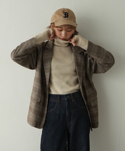 Chillfar(チルファー)の「カラーハイネックニット(ニット/セーター・レディース・ブラック/ブラウン/レッド/ピンク/イエロー/オレンジ/ブルー/グリーン/アイボリー/グレー・FREE)」の2枚目の写真