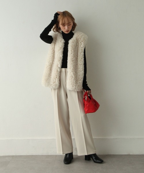 Chillfar(チルファー)の「カラーハイネックニット(ニット/セーター・レディース・ブラック/ブラウン/レッド/ピンク/イエロー/オレンジ/ブルー/グリーン/アイボリー/グレー・FREE)」の19枚目の写真