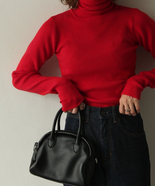 Chillfar(チルファー)の「カラーハイネックニット(ニット/セーター・レディース・ブラック/ブラウン/レッド/ピンク/イエロー/オレンジ/ブルー/グリーン/アイボリー/グレー・FREE)」の17枚目の写真