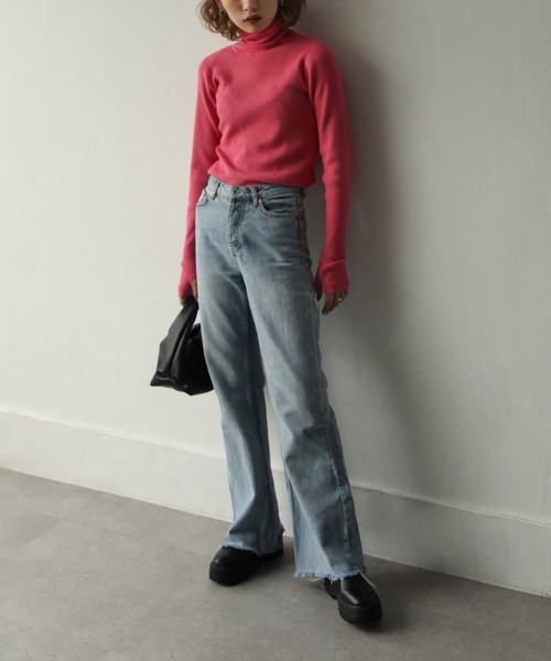 Chillfar(チルファー)の「カラーハイネックニット(ニット/セーター・レディース・ブラック/ブラウン/レッド/ピンク/イエロー/オレンジ/ブルー/グリーン/アイボリー/グレー・FREE)」の16枚目の写真