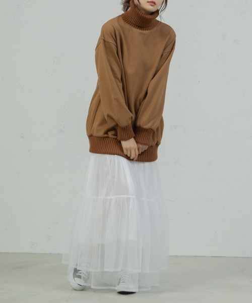 qumerry.（キュメリ）の「裏毛スウェットタートルプルオーバー（スウェット・レディース・ライトブラウン/ベージュ・FREE）」の6枚目の写真