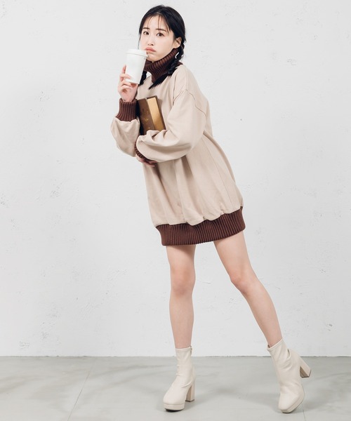 qumerry.（キュメリ）の「裏毛スウェットタートルプルオーバー（スウェット・レディース・ライトブラウン/ベージュ・FREE）」の19枚目の写真