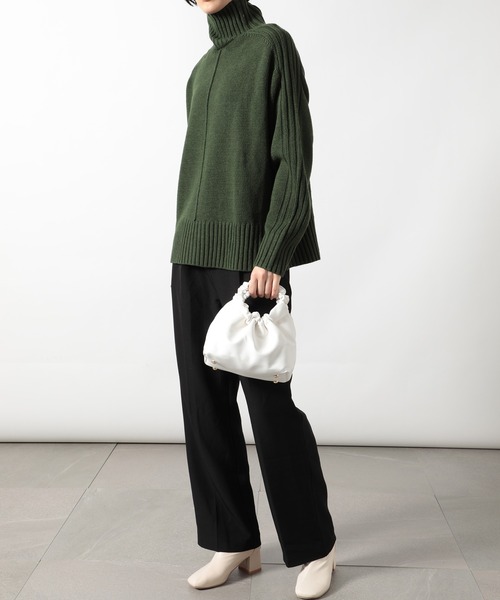 MAISON BREEZE（メゾンブリーズ）の「【MAISON BREEZE】センターシームラインニットタートル セーター（ニット/セーター・レディース・ホワイト/ブラック/ベージュ/ピンク/グリーン・FREE）」の12枚目の写真