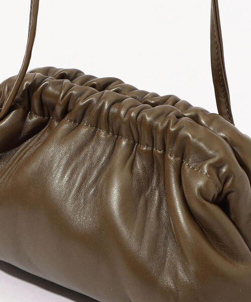 TOMORROWLAND (トゥモローランド)の「BRENTELLA MERCERIE ショルダーバッグ(ショルダーバッグ・レディース・ブラック/ダークグリーン・FREE)」の10枚目の写真