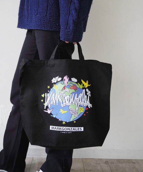 （What it isNt）ART BY MARKGONZALES（ワットイットイズント）の「【 （What it isNt）ART BY MARKGONZALES / (ワットイットイズント) アートバイ マークゴンザレス 】 ショルダー付き トートバッグ（ショルダーバッグ・メンズ・ブラック/オフホワイト・FREE）」の3枚目の写真