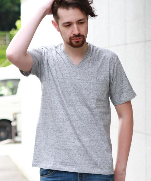 BEAUTY&YOUTH UNITED ARROWS（ビューティーアンドユースユナイテッドアローズ）の「BY チューブ 1ポケット VネックTシャツ： ◆（Tシャツ/カットソー・メンズ・ホワイト/グレー/ライトピンク/クリーム/ライム/ネイビー・MEDIUM/SMALL/LARGE/X-LARGE）」の3枚目の写真