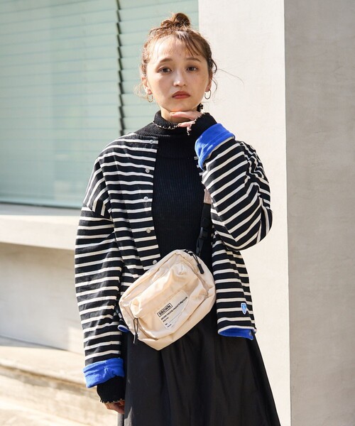 FREAK'S STORE（フリークスストア）の「BROWN × FREAK'S STORE/ブラウン 別注カメラバック（ショルダーバッグ・レディース・ブラック/オフホワイト・ONE SIZE）」の5枚目の写真