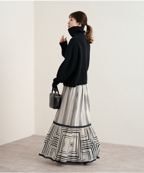 JOURNAL STANDARD(ジャーナルスタンダード)の「クロップドハイネックアゼプルオーバー(ニット/セーター・レディース・ブラック/ブラウン/ラベンダー・FREE)」の18枚目の写真