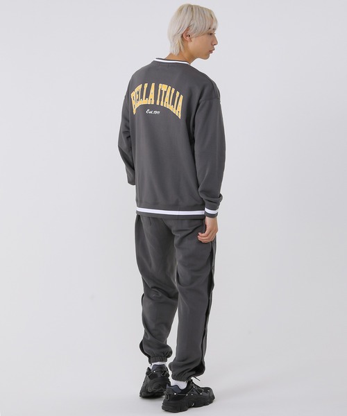 FILA(フィラ)の「FILA/フィラ オーバーサイズ ワンポイント ロゴ刺繍 ラインリブ カレッジ 長袖 スウェット トレーナー 裏毛(スウェット・メンズ・アッシュグレー/スミクロ/ケリーグリーン・S/M/L)」の19枚目の写真