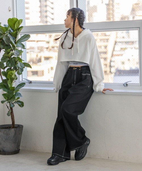 repipi armario（レピピ アルマリオ）の「ステッチホックワイドパンツ（デニムパンツ・キッズ・ブラック/チェック/ベージュ・SMALL/MEDIUM/LARGE）」の21枚目の写真